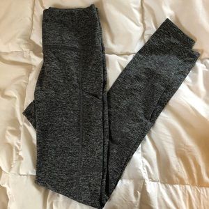 Gray aerie pocket leggings